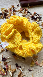 Chouchou Volanté en Crochet – Jaune Tournesol