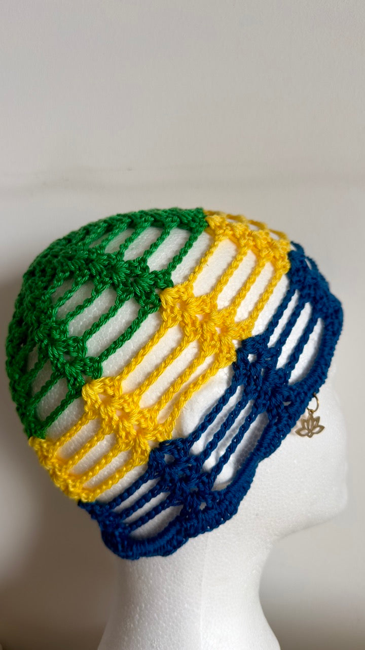 Bonnet filet en crochet « Samba »